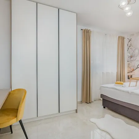 Lusarci With Pool Villa Zgaljic