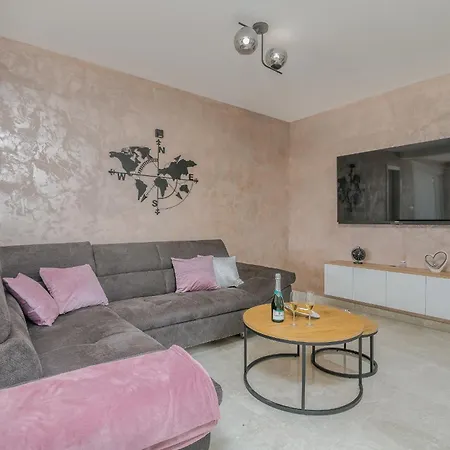 Lusarci With Pool * Zgaljic